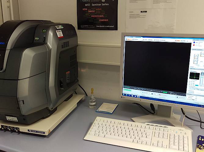 CFCI - Keyence BZ 9000